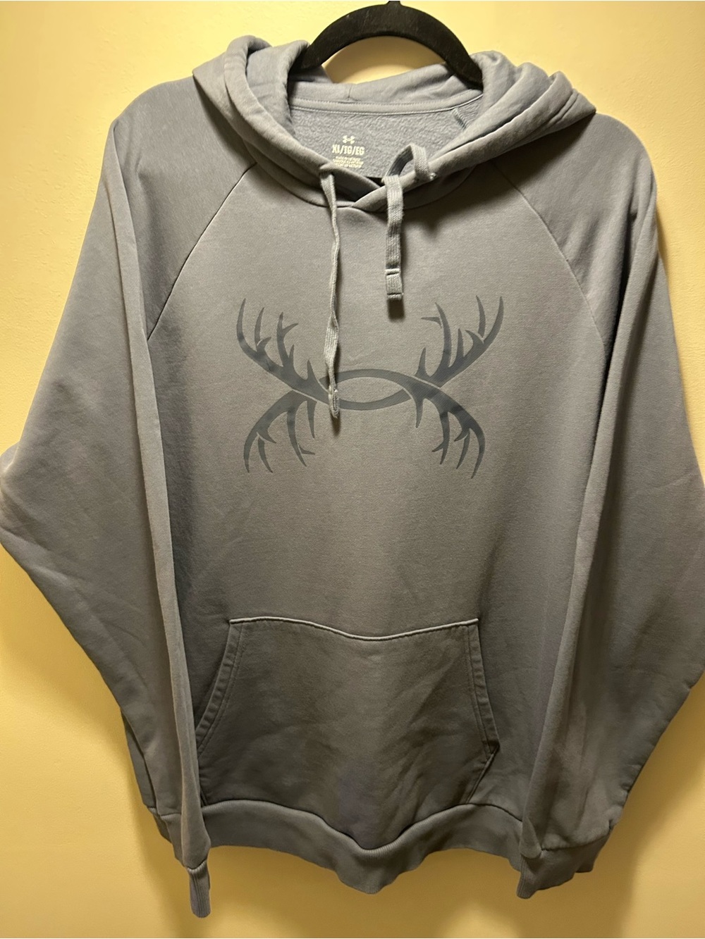 * 3 for 30$ Bundle * Under Armour Men’s Gray Hoodie Sweatshirt